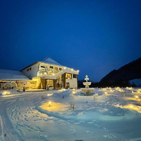 Gradina Mariajelor Hotel Câmpulung Moldovenesc المظهر الخارجي الصورة