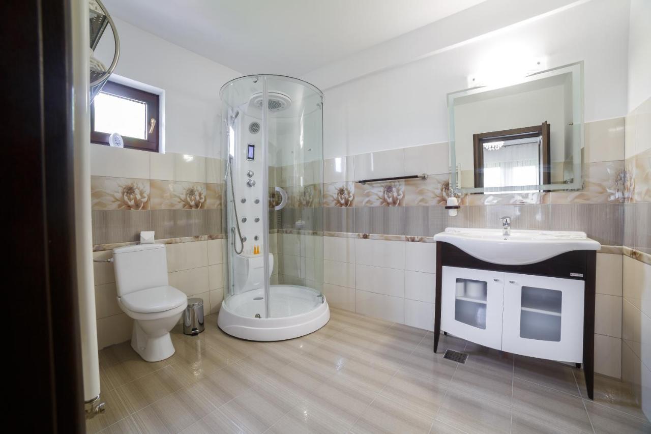 Gradina Mariajelor Hotel Câmpulung Moldovenesc المظهر الخارجي الصورة