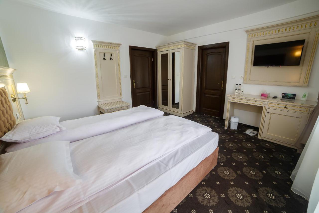 Gradina Mariajelor Hotel Câmpulung Moldovenesc المظهر الخارجي الصورة