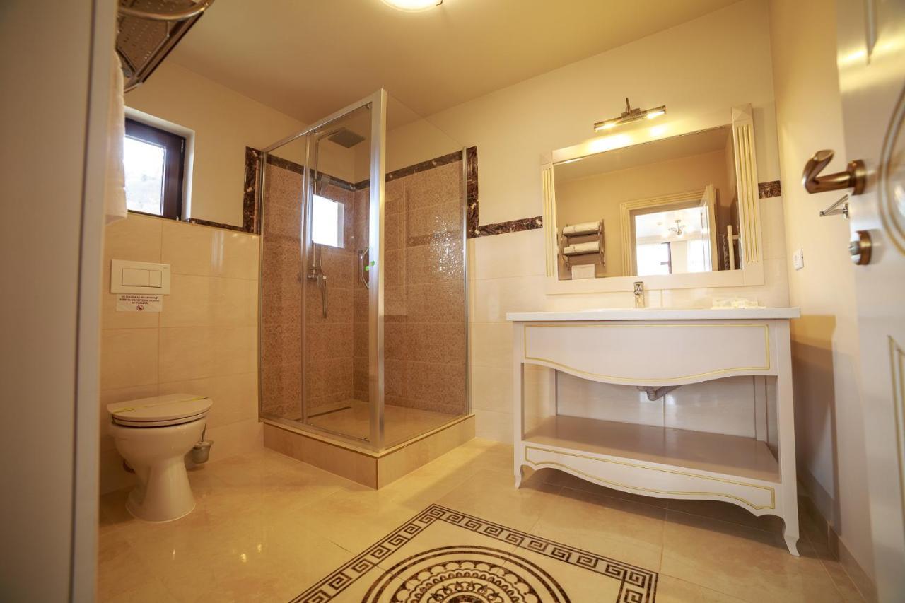 Gradina Mariajelor Hotel Câmpulung Moldovenesc المظهر الخارجي الصورة
