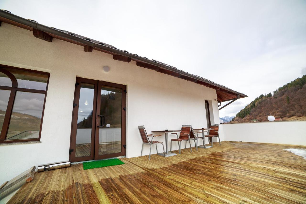 Gradina Mariajelor Hotel Câmpulung Moldovenesc المظهر الخارجي الصورة
