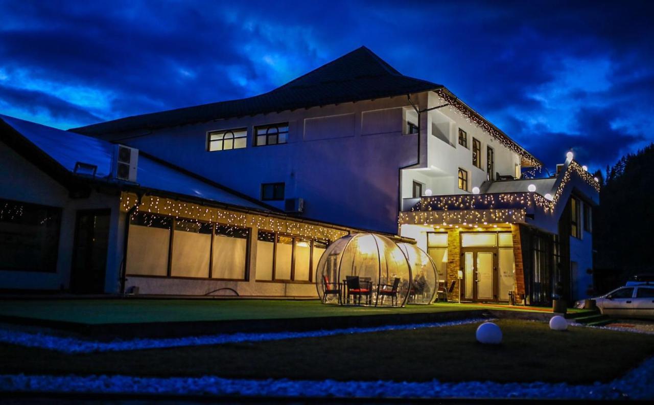 Gradina Mariajelor Hotel Câmpulung Moldovenesc المظهر الخارجي الصورة